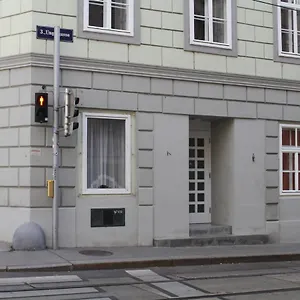 Stadtpark Privatunterkunft Wien