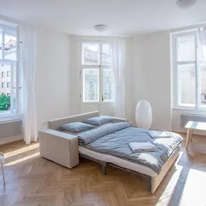 Rezidence Rumunska Apartment Prag